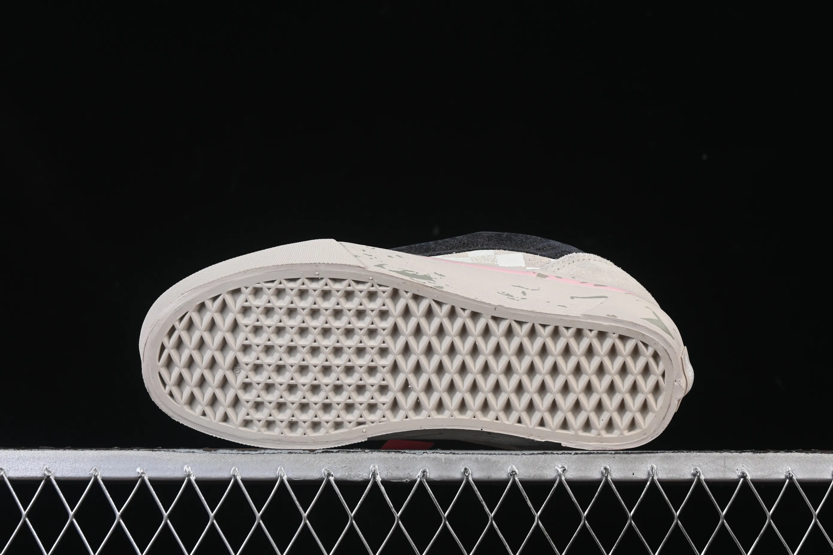 All categories Vans Vans series Vans Low Vans Knu Skool Vans low-top casual skateboard shoes VN000CP6BKA